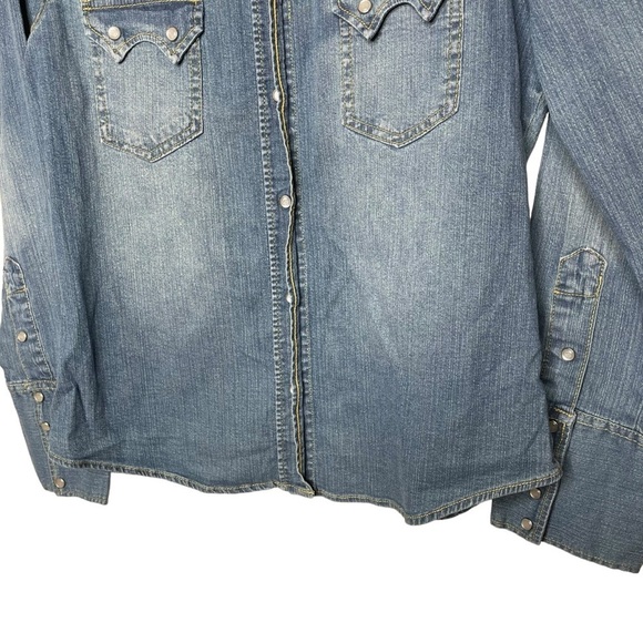 Country Royalty CR Tweety Country Chic Pearl Snap Button Up Denim Shirt - Picture 6 of 16